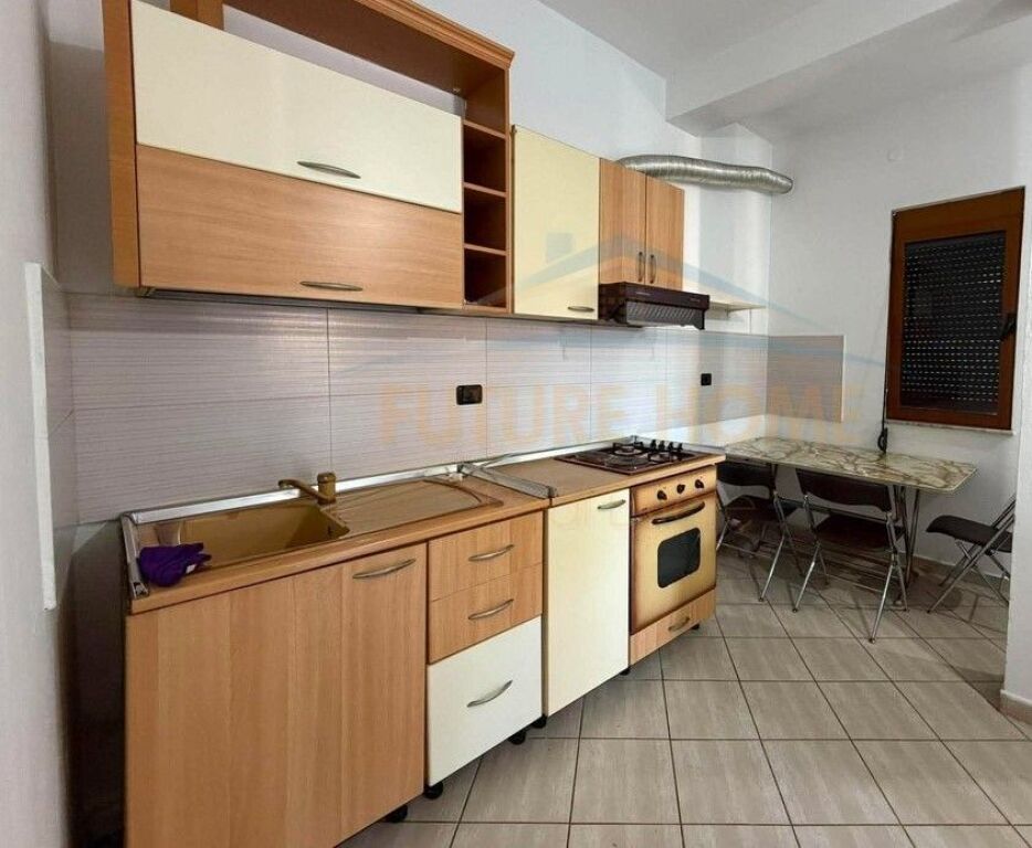 Qera, Apartament 1+1, Rruga Muhamed Gjollesha