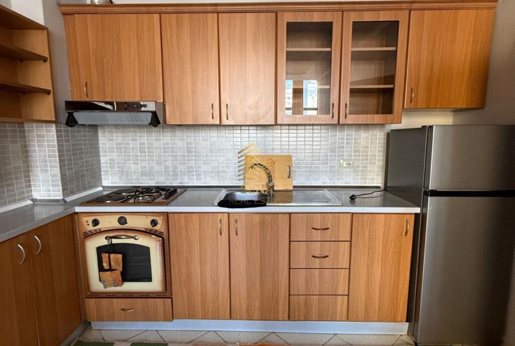 Affitto, Appartamento 2+1+blk, Astir, 50.000 Leke/mese