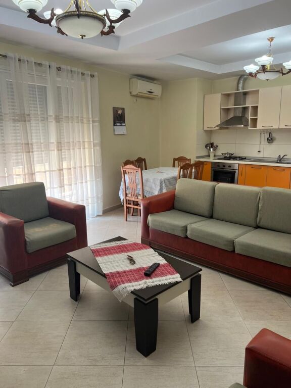 Affitto | Apartament 2 + 1+2 Ballkone | Pazari I Ri | 700 €/mese