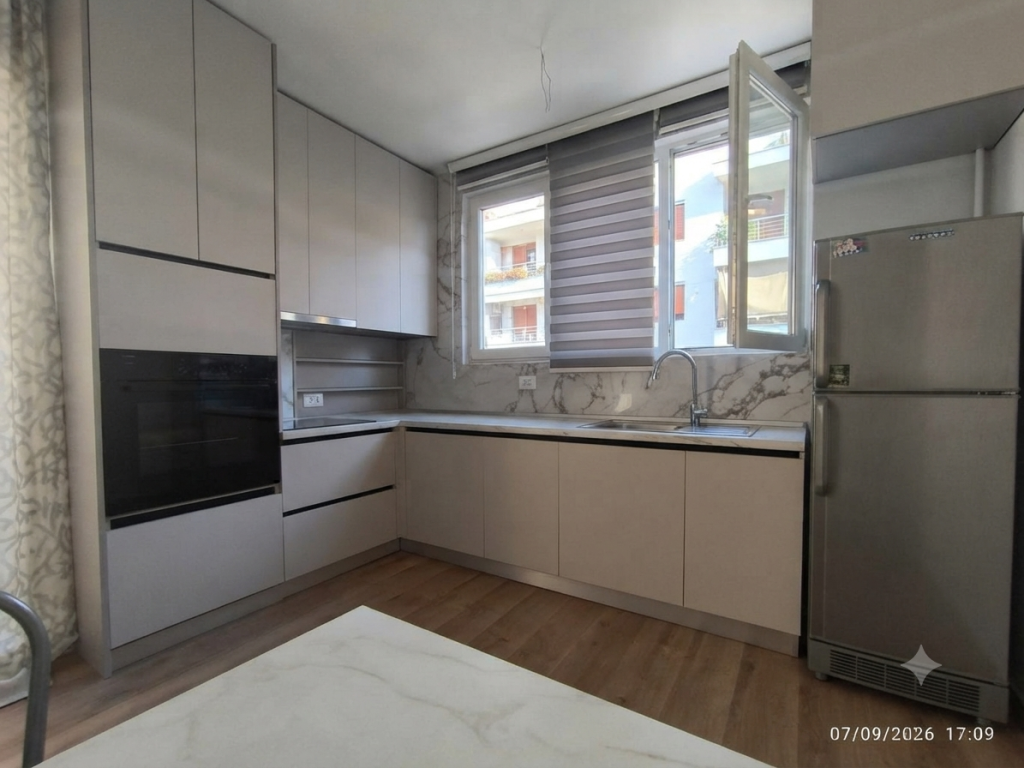 Qera Apartament 1+1, Stadiumi Dinamo, Tirane.