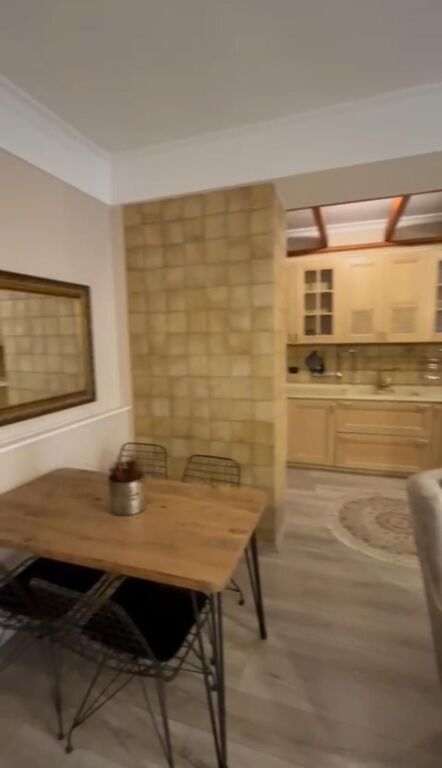 Sale | Apartament 1 + 1 dhe Garsoniere | 9 Katëshet | 350000 €