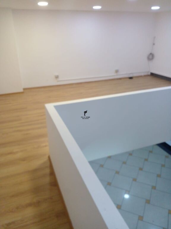 NEGOZIO IN AFFITTO 70M2 CENTRO 60.000 LEKE FH-82967