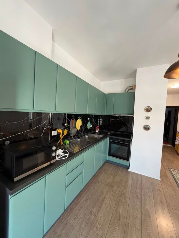 jepet me qira Apartament2+1 tek Univers City