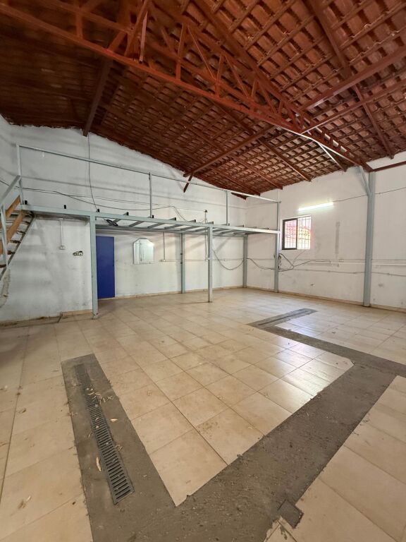 Affitto | Ambjent Biznesi | Pazari I Ri | 1500 €/mese