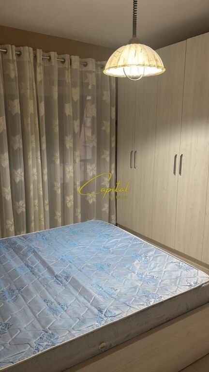 SHITET APARTAMENT 1+1 ISH STACIONI TRENIT 9.300.000 LEKE
