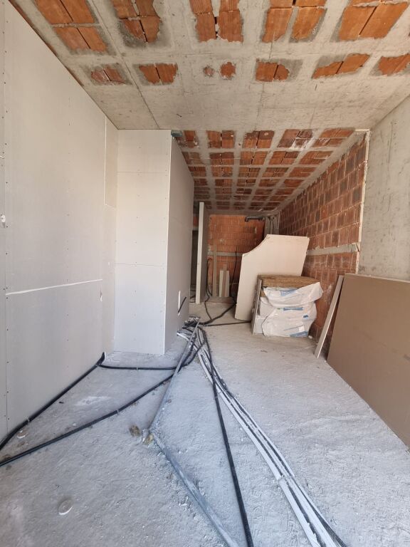 Shitet apartament 1+1 tek Rezidenca Unico , Ish Blloku
