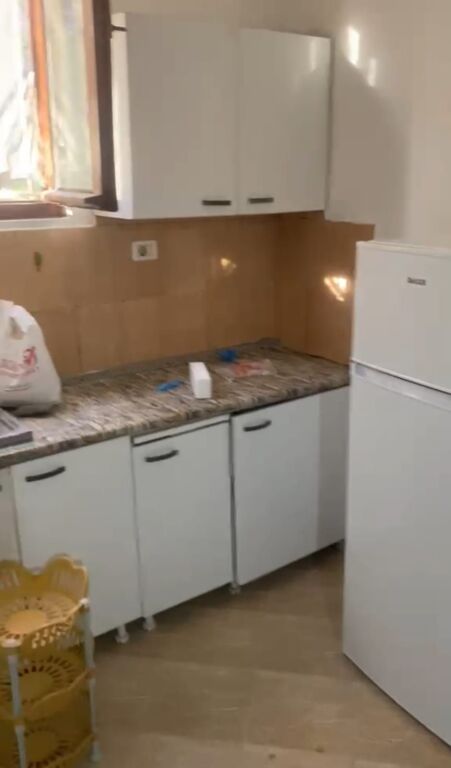 Affitto | Shtëpi private 2 + 1 | Rruga Jordan Misja | 400 €/mese