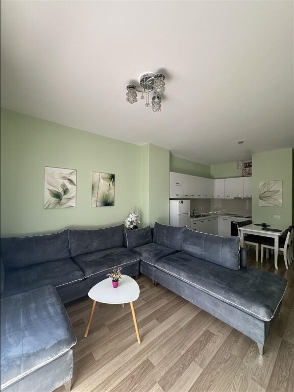 Jepet me qira apartament 1+1