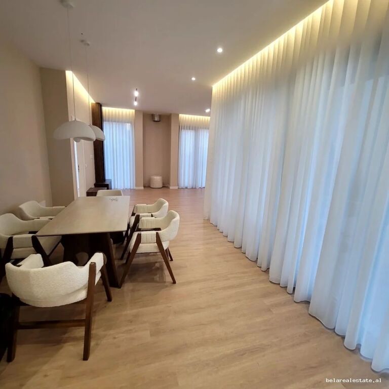 Vile 2 Kateshe Me Qera Tek Liqeni I Thate (ID BV22655)Tirane