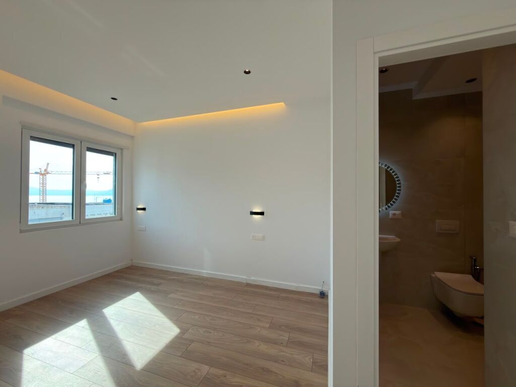 2 bedroom apartment for sale in Lungomare Vlore