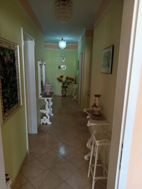 Apartament 2+1 për shitje në Vollga!
