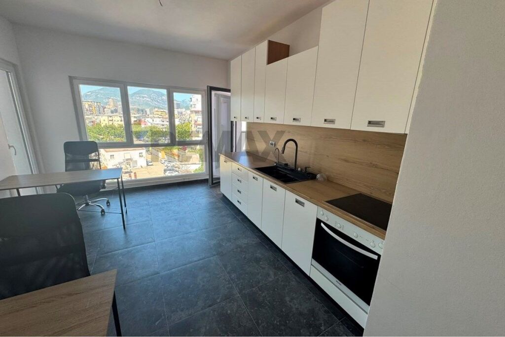 Office space for rent at Zogu i Zi