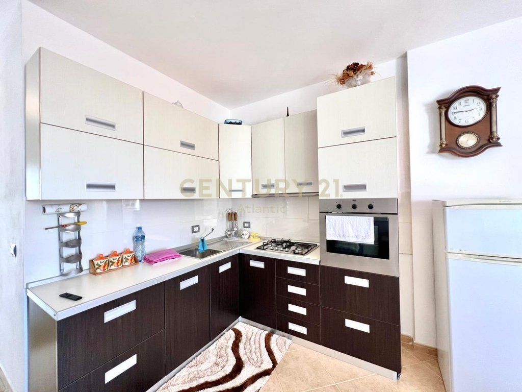 APARTAMENT 2+1DHE 2 BALLKONE NE SHKEMBIN E KAVAJES DURRES !