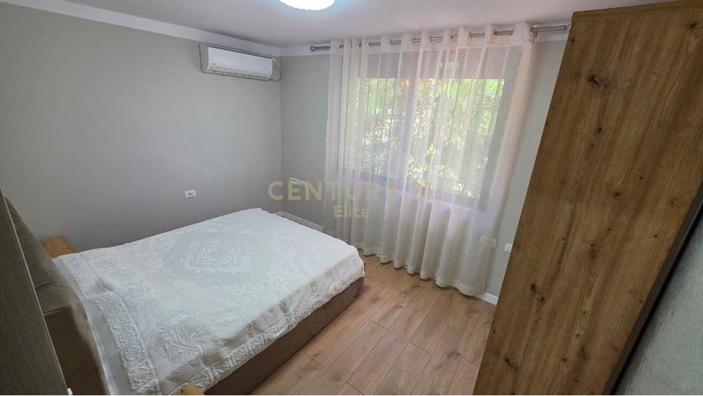 Apartment 1+1 for rent near the Red School