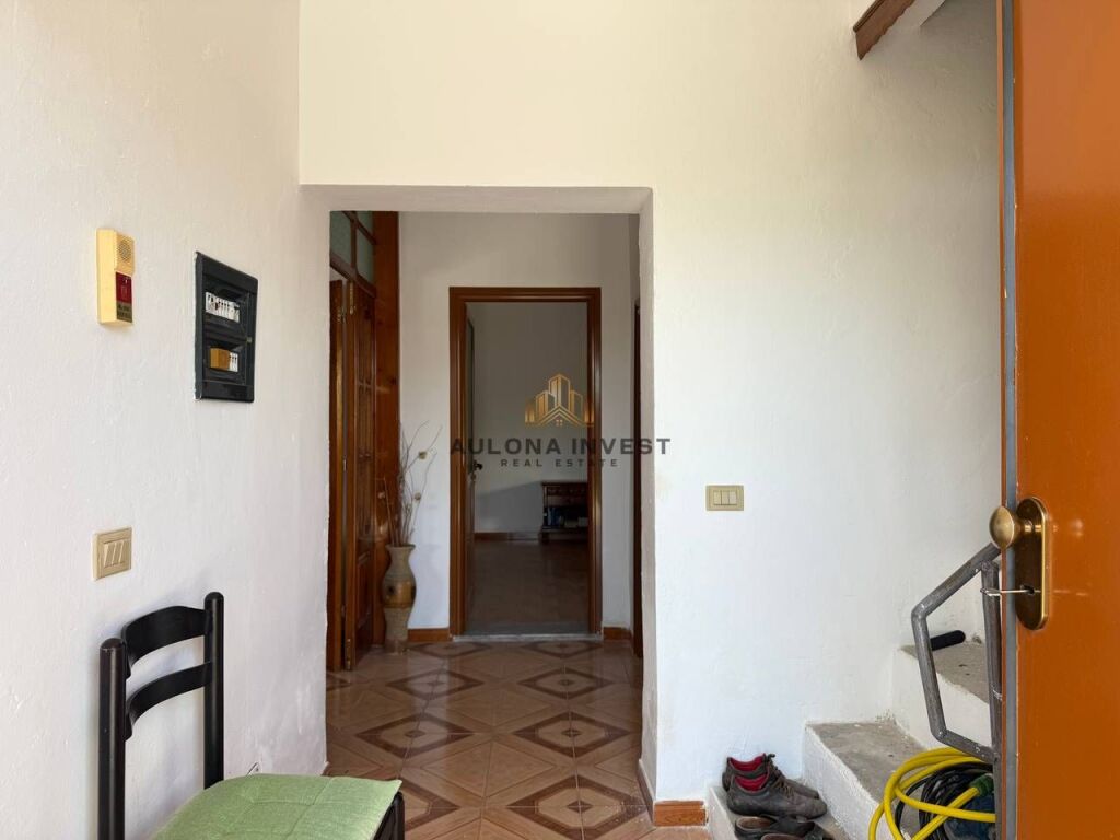 SHITET SHTEPI PRIVATE PRAN PLAZHIT TE VJETER-VLORE