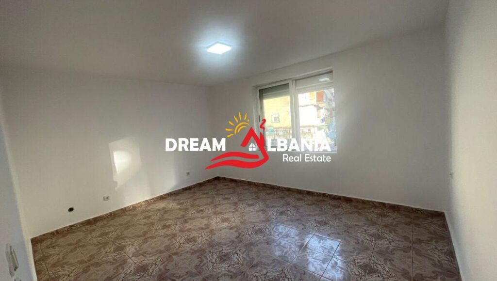 Affittasi appartamento 2+1 in Via Ferit Xhajko (42215622)
