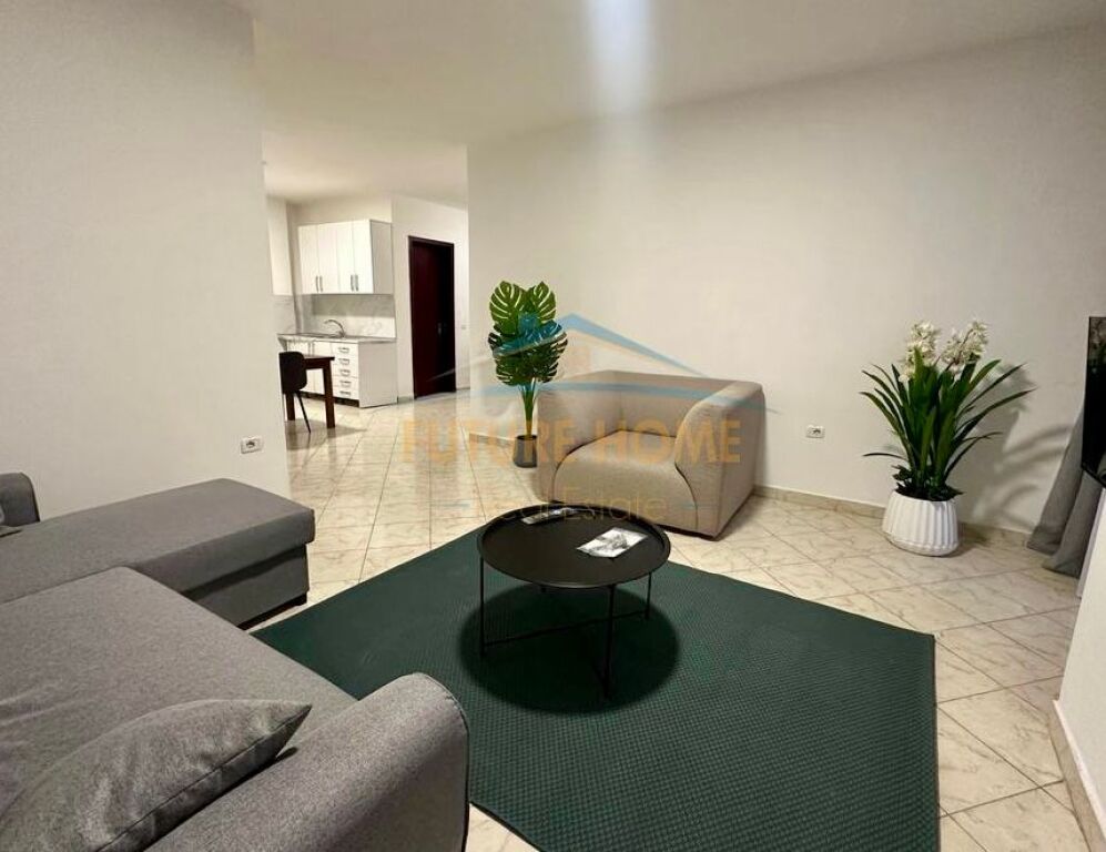 Rent,Apartment 2+1,Unaza Re !
