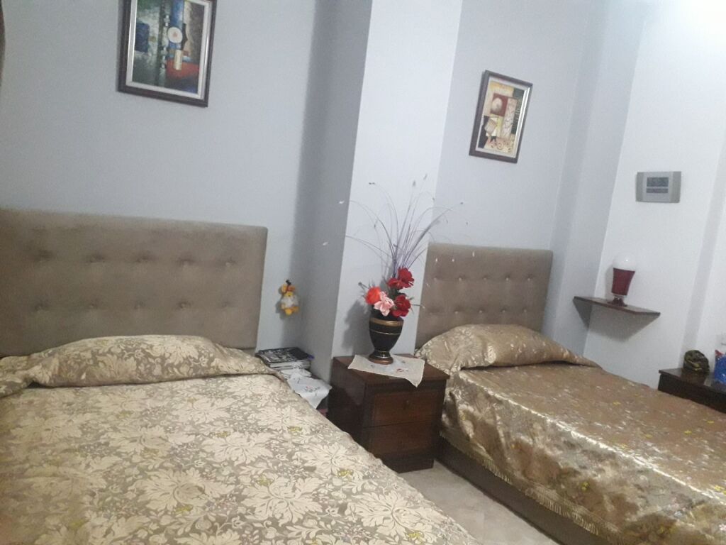 Shitet Apartament 2+1+2