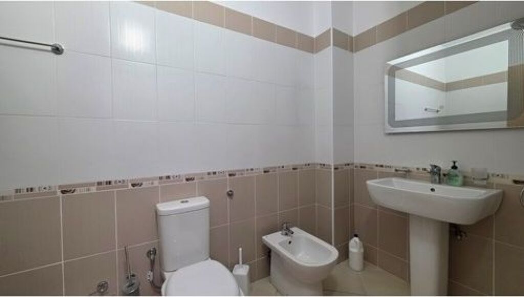 Appartamento 1+1 in vendita vicino a Marina Bay, Vlore