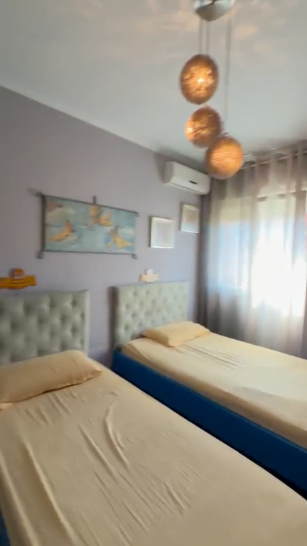 Apartament 2+1+2 per shitje Perballe me Deliorgjin !