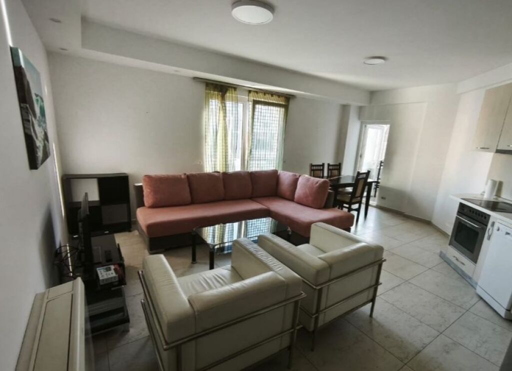 Qera | Apartament 2 + 1 | Vasil Shanto | 700 €/muaj