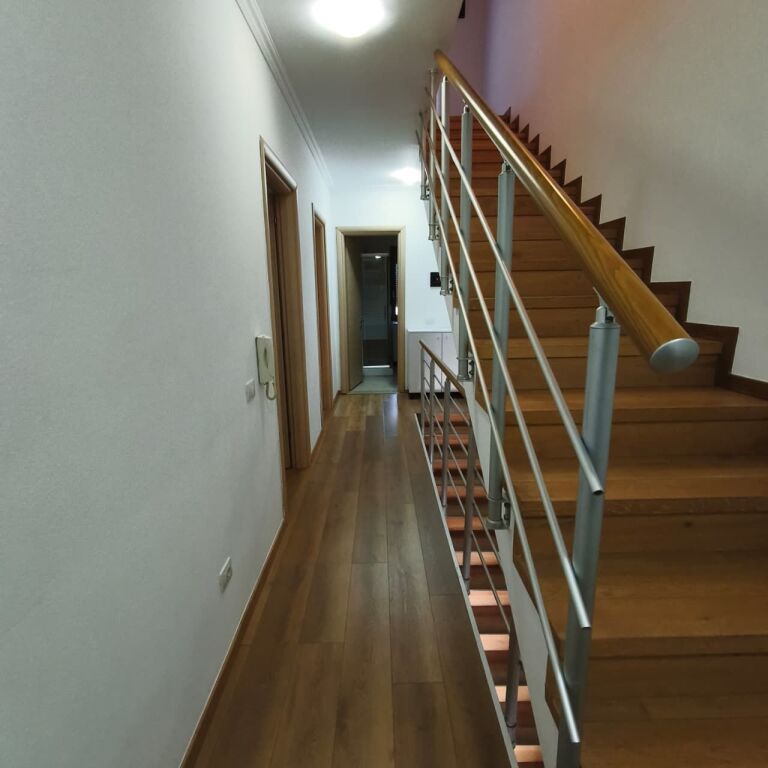🏡 JEPET ME QIRA | Vilë e Bashkëngjitur në Colombo 2 Residence Teg