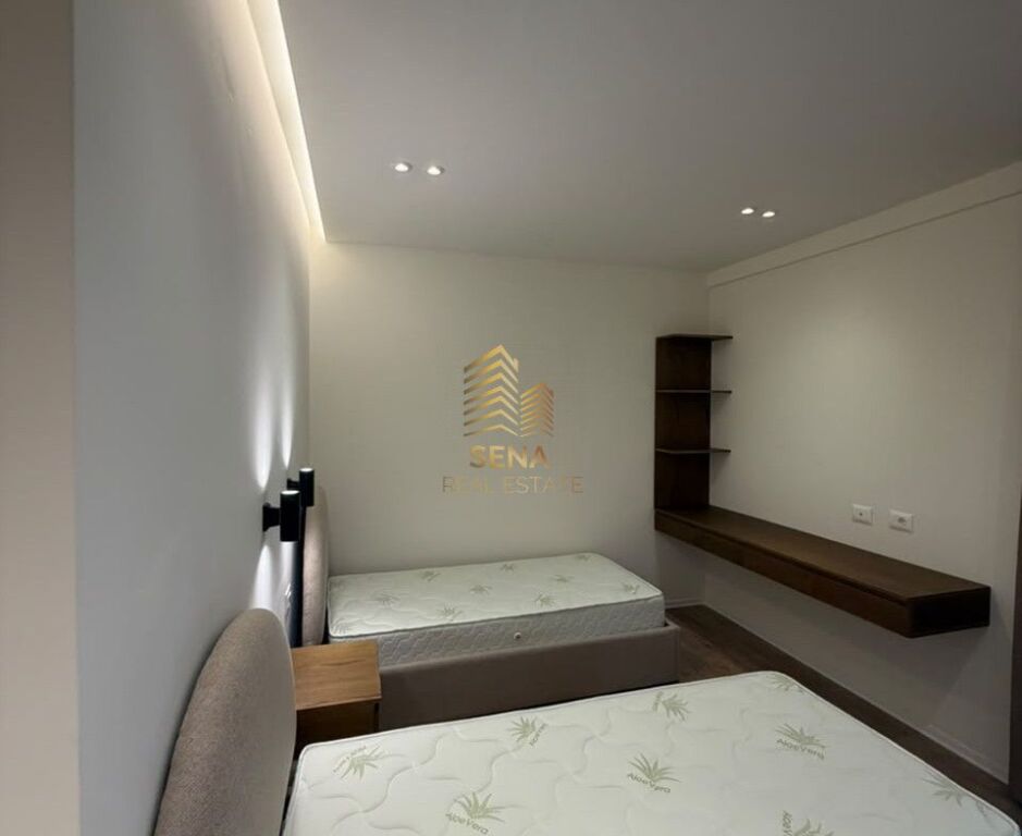 Rent, Apartment 3+1+2+balcony+Parking Spot, Ndregjoni Complex, 1100 Euro/month