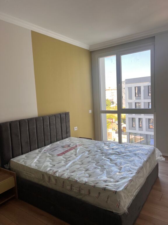 Jepet me qira 1+1 Rruga Jordan Misja 600 mije leke
