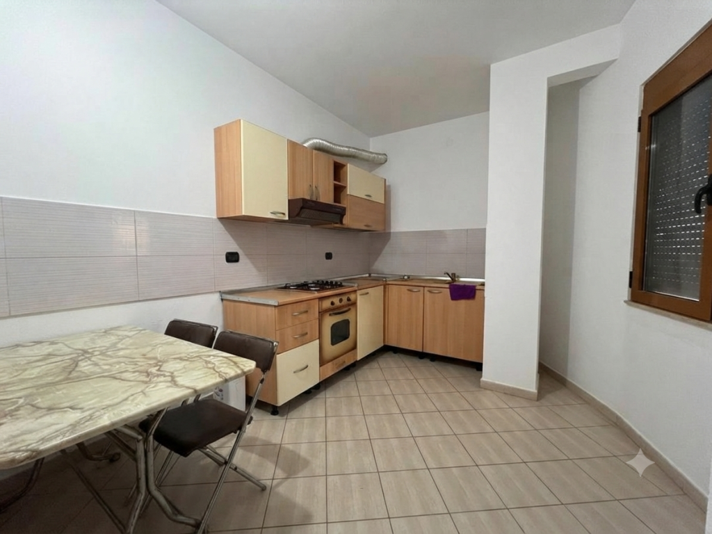 Affitto, Appartamento 1+1, Via Muhamed Gjollesha, Tirana