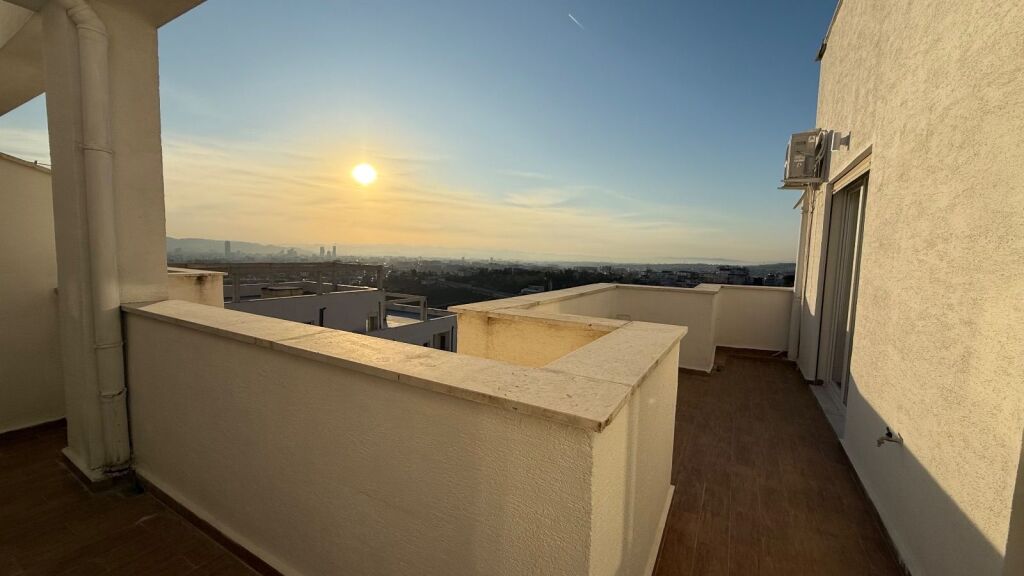Affitto appartamento 1+1+veranda 23 m2, Fresk vicino a Gaxherrit