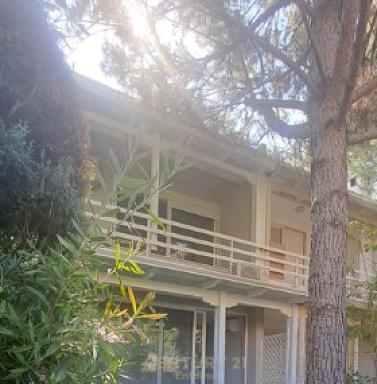 Twin Villa for sale at Lura 1, Lalëz Bay