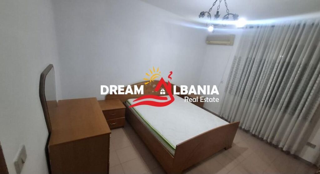 Appartamento 1+1 in affitto nel Comune di Parigi, vicino al Parco, Tirana (ID 42111641)