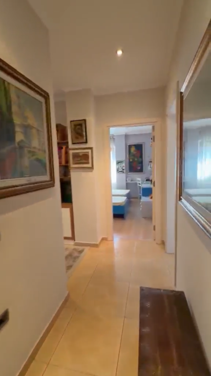 Apartament 2+1+2 per shitje Perballe me Deliorgjin !
