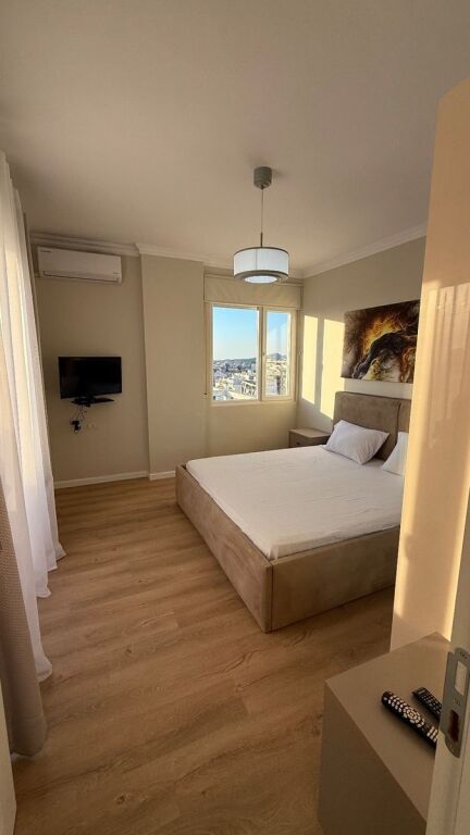 Affitto appartamento 1+1+veranda 23 m2, Fresk vicino a Gaxherrit