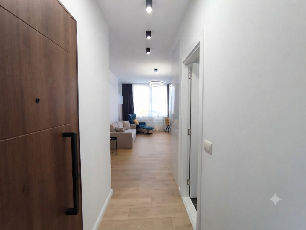 Qera, Garsoniere, Kristal Center, Komuna e Parisit, Tiranë.