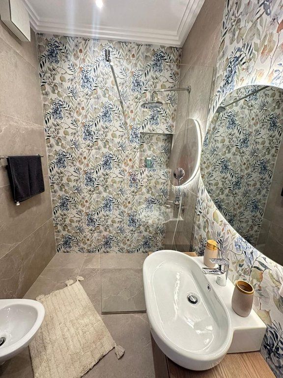 Apartament 1+1 Me Qira në Rruga e Kavajës, Tiranë - 1100€ | 77.3 m²