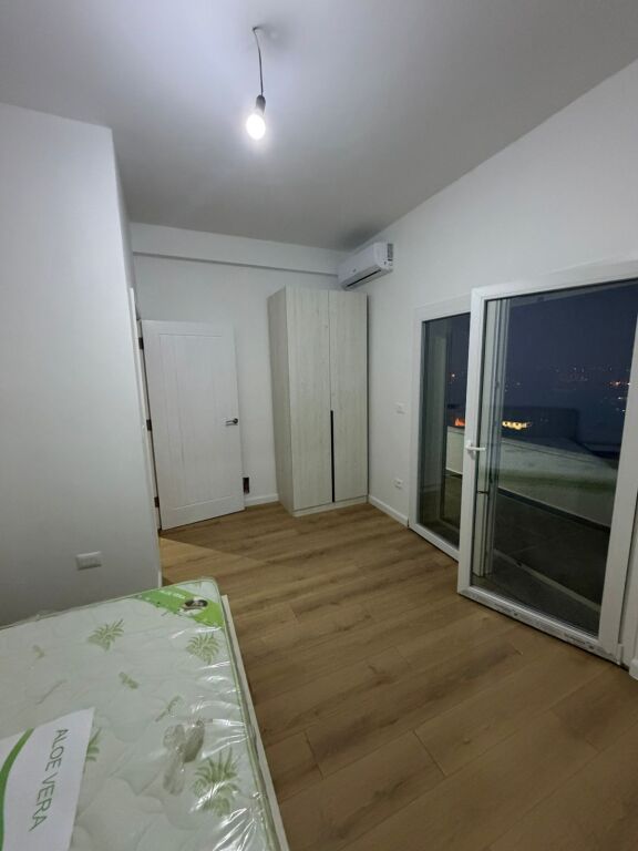 Apartament 1+1 me qira – Liqeni i Farkës !
