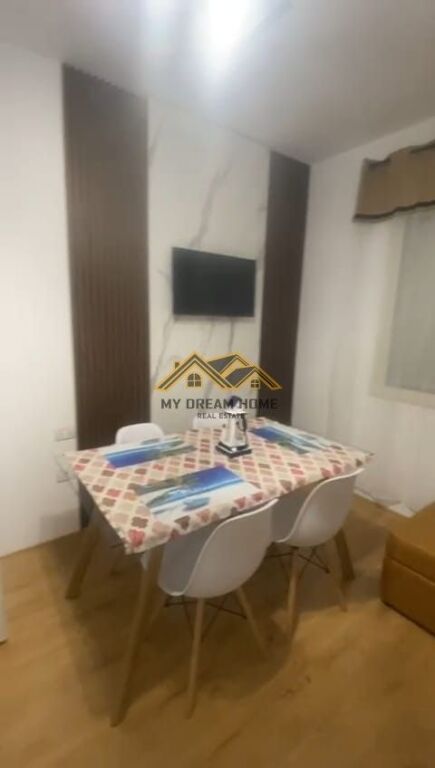 SHITET APARTAMENT 1+1 PLAZH DURRES TEK HOTEL VIVAS