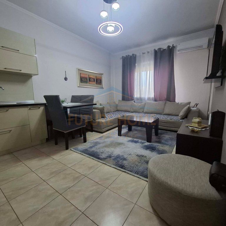 Shitet, Apartament 2+1, Rruga Astrit Losha, Unaza e Re