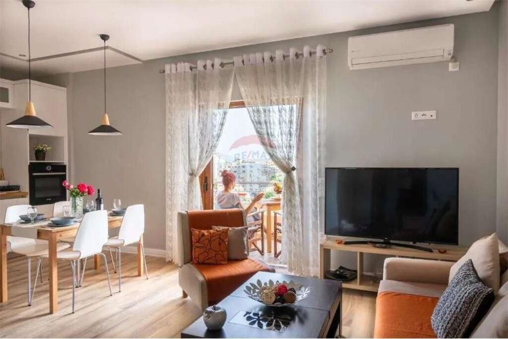 Hotel - In Vendita - Sarandë, Sarandë(ID: 530441002-1076)