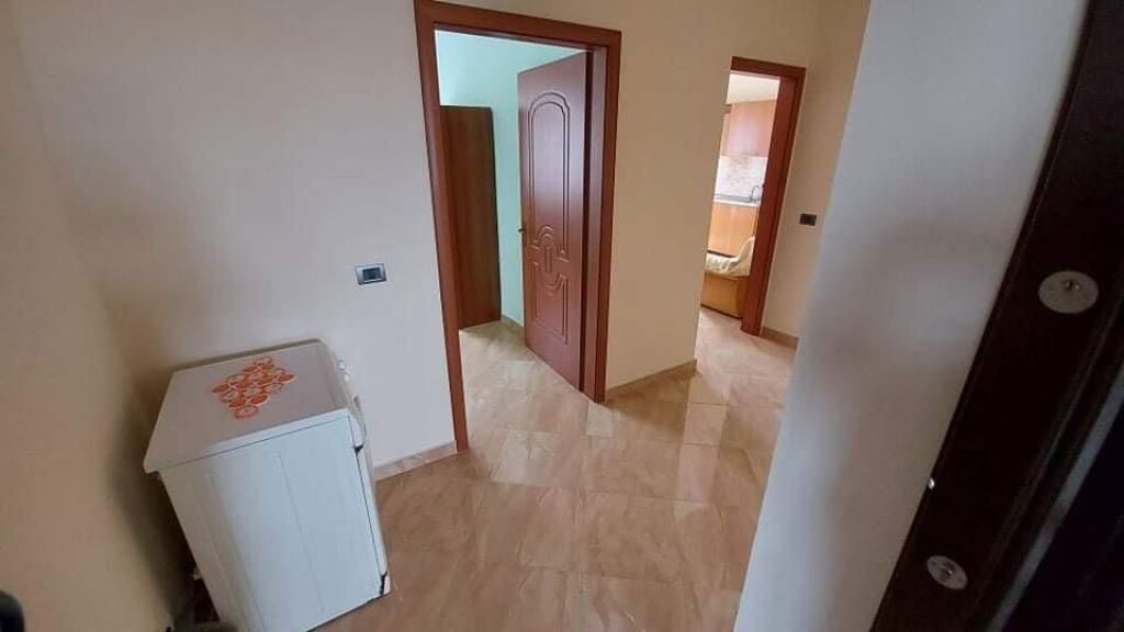 APARTMENT 1+1. 30000 LEKE. AMERICAN HOSPITAL 3