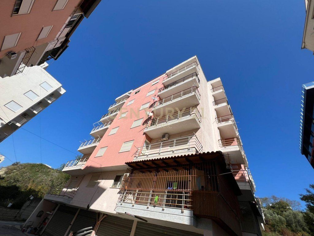 APARTAMENT 2+1DHE 2 BALLKONE NE SHKEMBIN E KAVAJES DURRES !