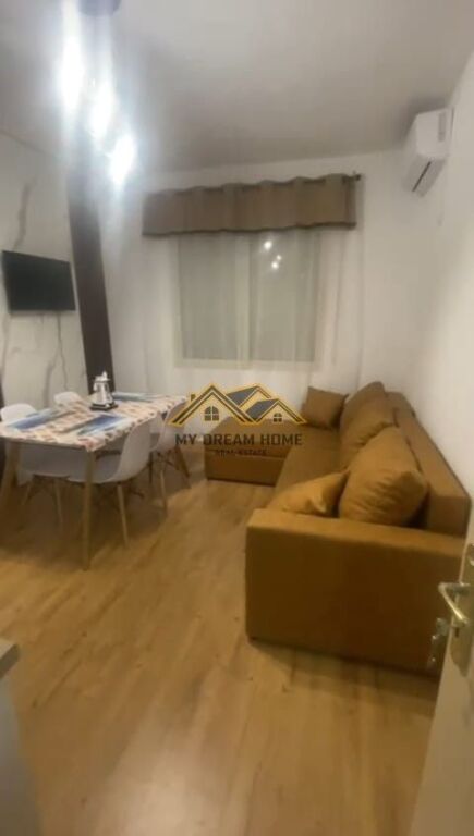 SHITET APARTAMENT 1+1 PLAZH DURRES TEK HOTEL VIVAS