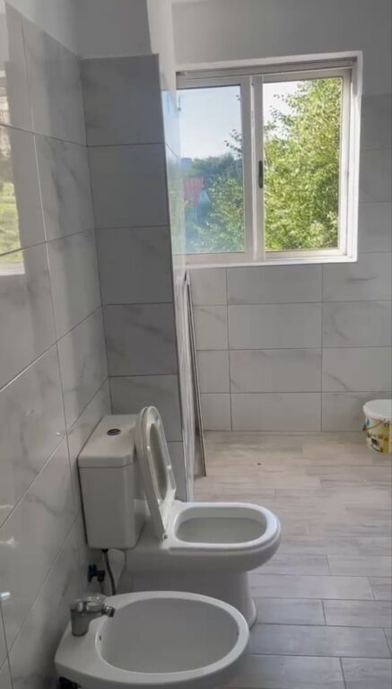 Qera | Apartament 2 + 1 | Rruga Njazi Meka | 350 €/muaj