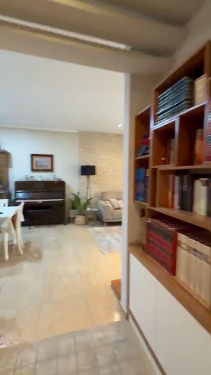 Apartament 2+1+2 per shitje Perballe me Deliorgjin !