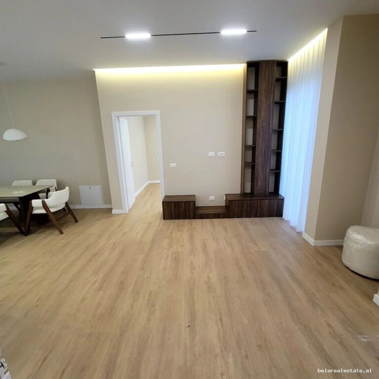 Vile 2 Kateshe Me Qera Tek Liqeni I Thate (ID BV22655)Tirane