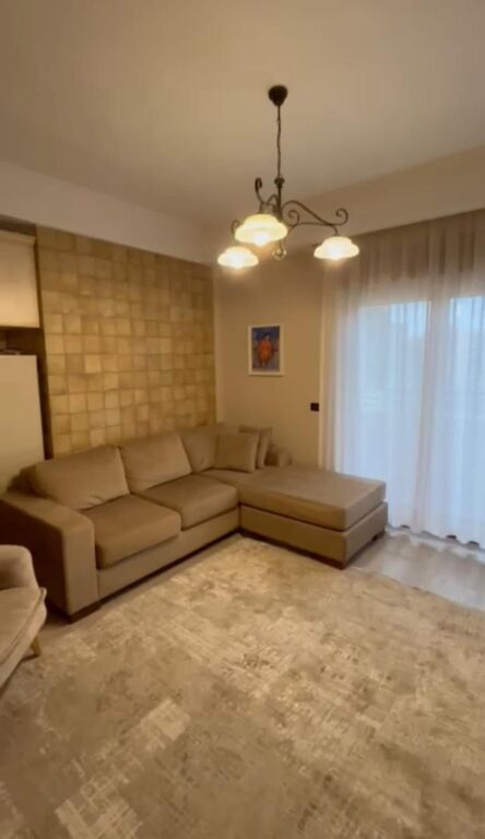 Sale | Apartament 1 + 1 dhe Garsoniere | 9 Katëshet | 350000 €