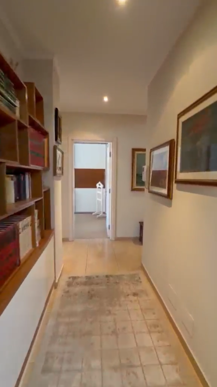 Apartament 2+1+2 per shitje Perballe me Deliorgjin !