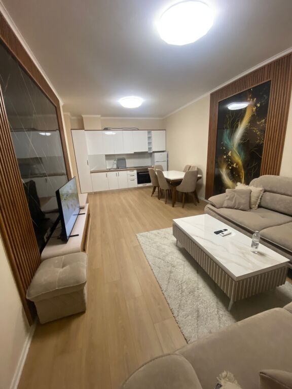 🏡 Super appartamento 2+1+2+Posto auto in affitto a Yzberisht