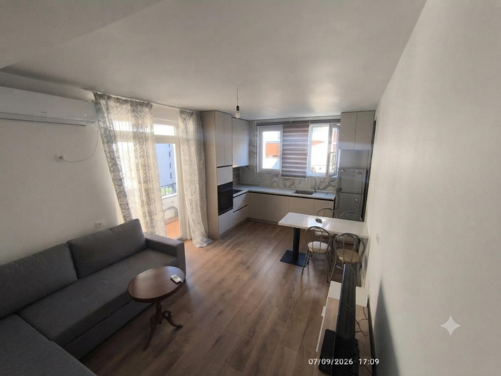 Qera Apartament 1+1, Stadiumi Dinamo, Tirane.